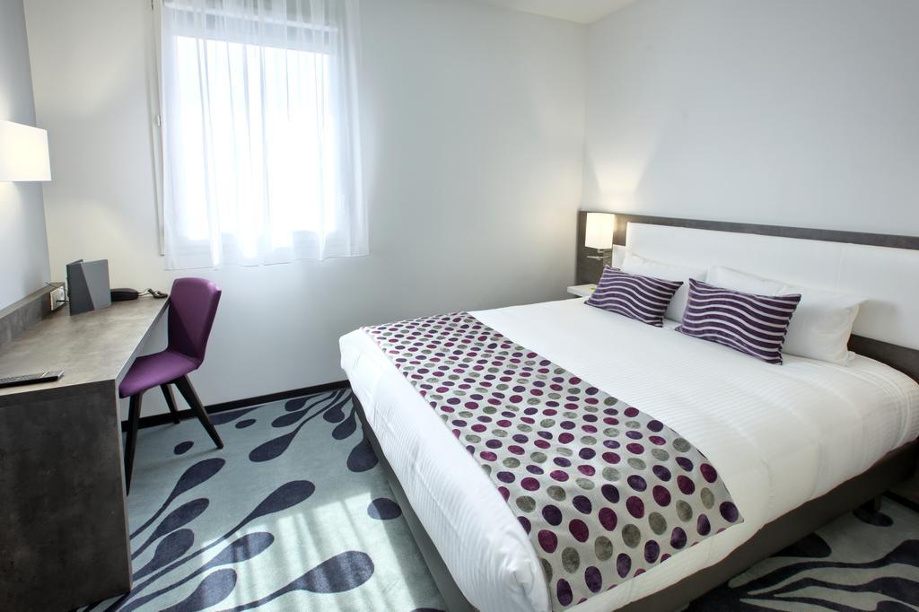 Logis Hotel Restaurant & Spa Au Comte D'Ornon Gradignan Δωμάτιο φωτογραφία
